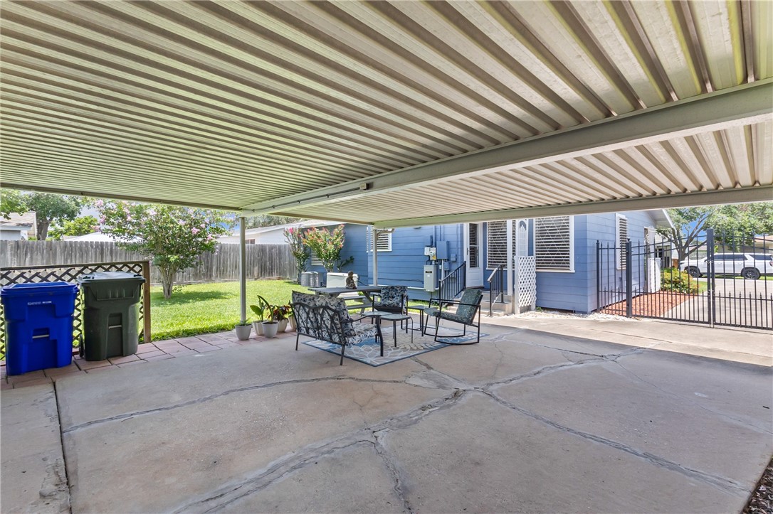 814 Rossi Drive Corpus Christi TX 78411