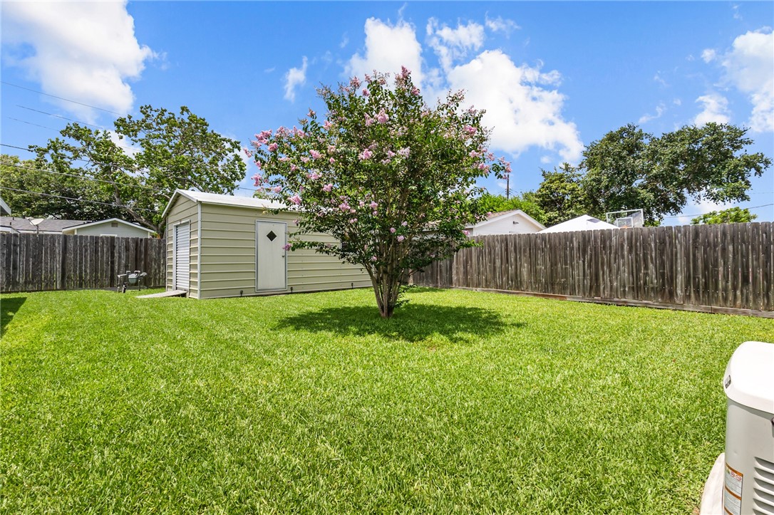 814 Rossi Drive Corpus Christi TX 78411
