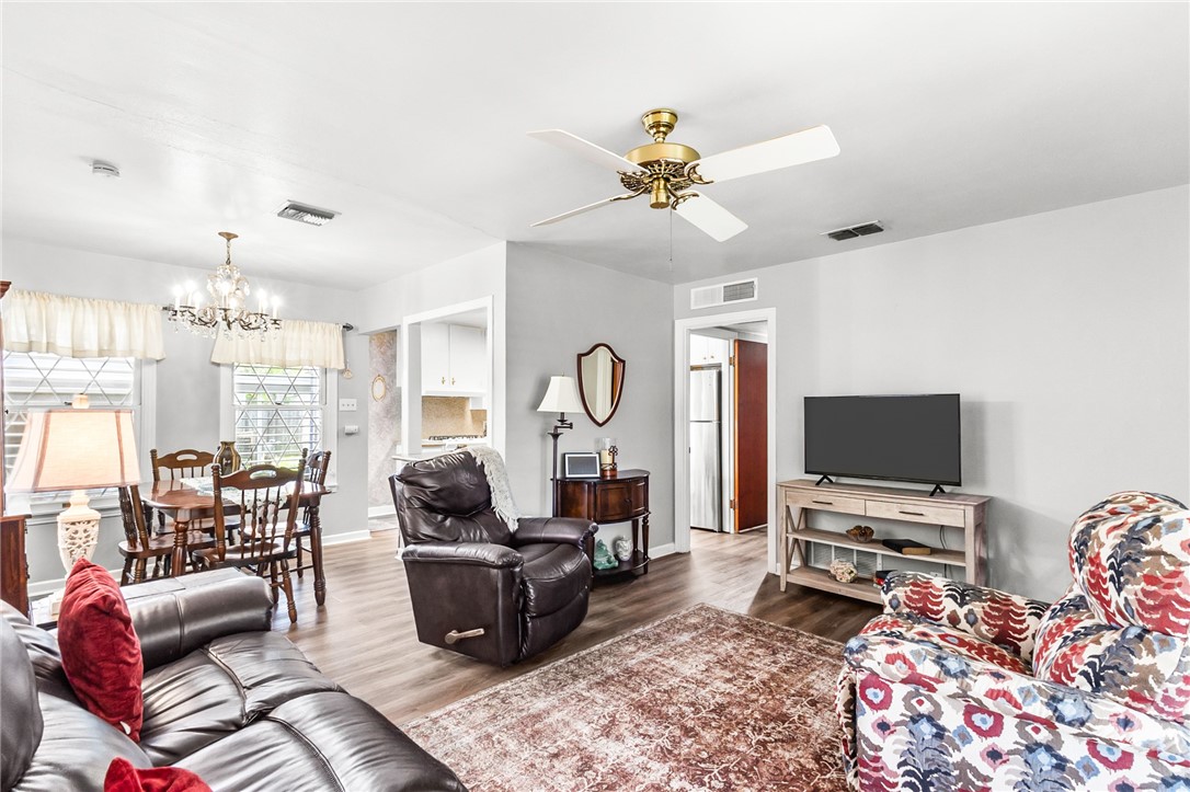 814 Rossi Drive Corpus Christi TX 78411