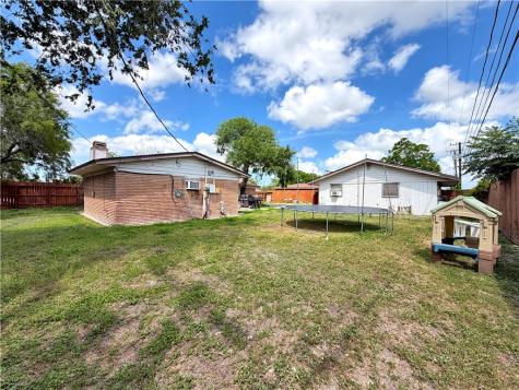9733 Wilkins Drive Corpus Christi TX 78410