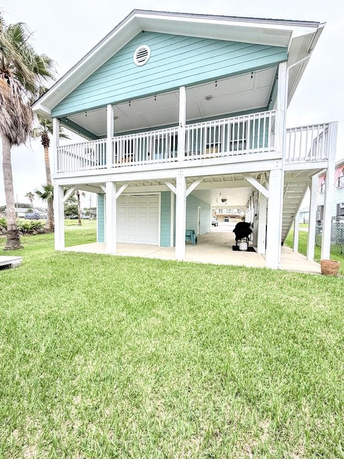 1228 S Live Oak Street Rockport TX 78382