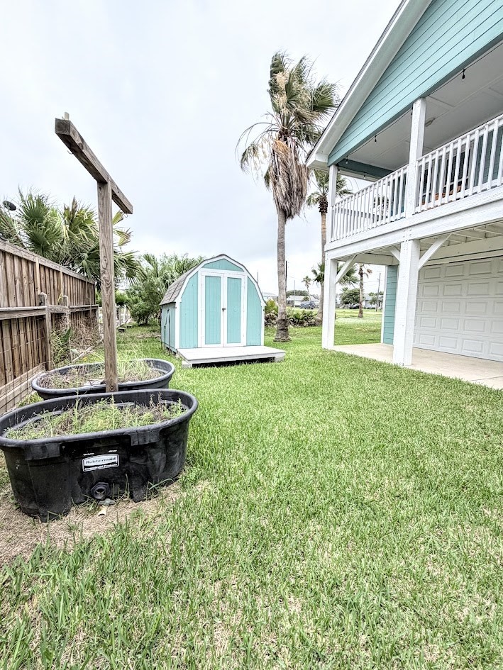 1228 S Live Oak Street Rockport TX 78382