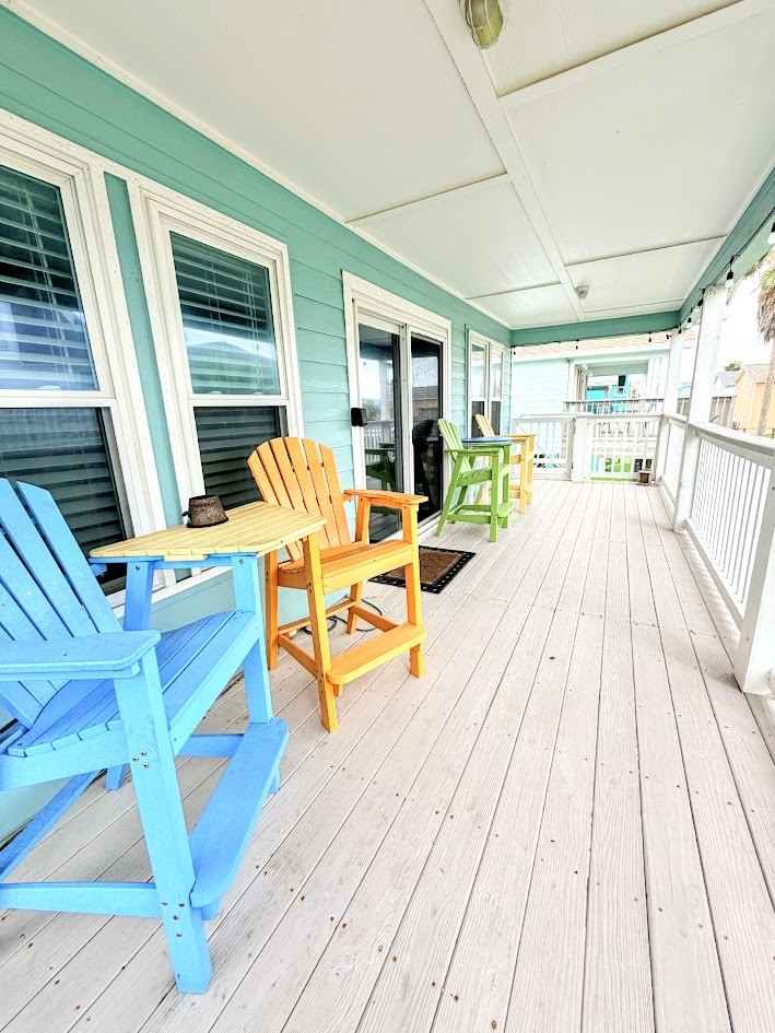 1228 S Live Oak Street Rockport TX 78382