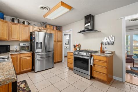 314 Inglewood Ingleside TX 78362
