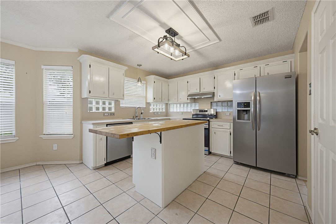 5106 Cavendish Drive Corpus Christi TX 78413