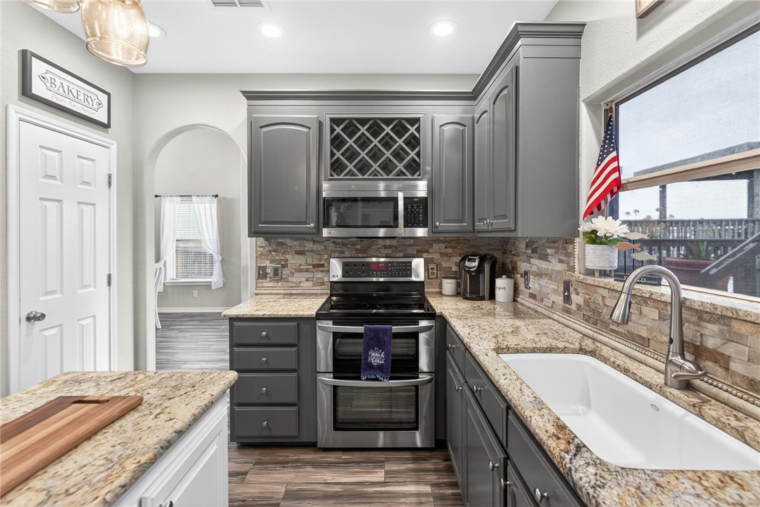 15365 Bowsprit Court Corpus Christi TX 78418