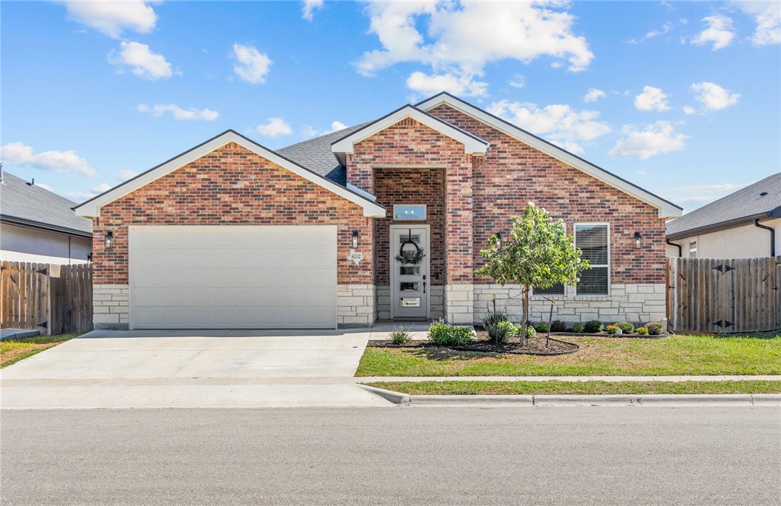 4202 Karo Drive Corpus Christi TX 78414