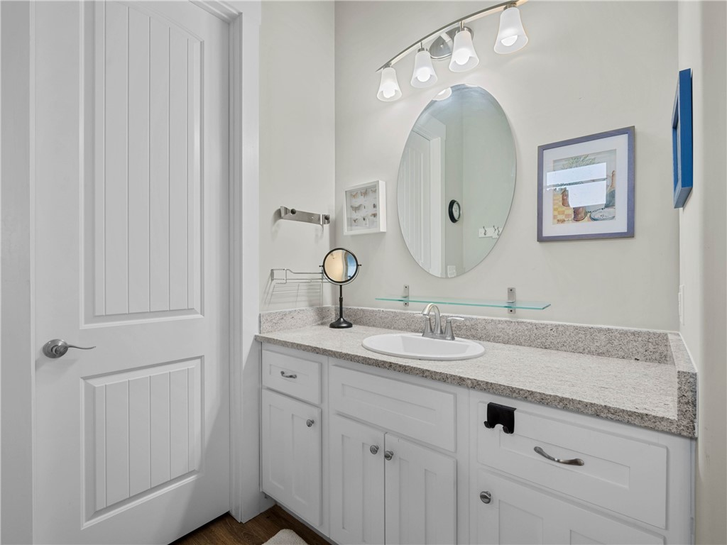 513 Traylor Boulevard Rockport TX 78382