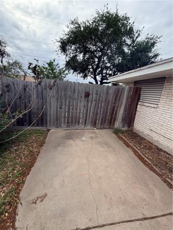 4909 French Drive Corpus Christi TX 78411