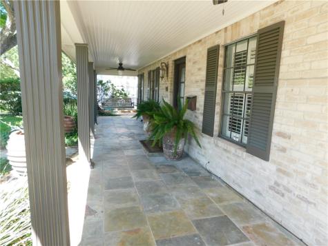 325 Del Mar Boulevard Corpus Christi TX 78404