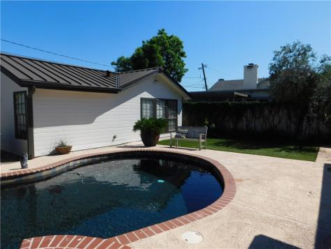 325 Del Mar Boulevard Corpus Christi TX 78404
