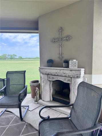 527 Coyote Ranch (pvt) Rd, Alice TX 78332