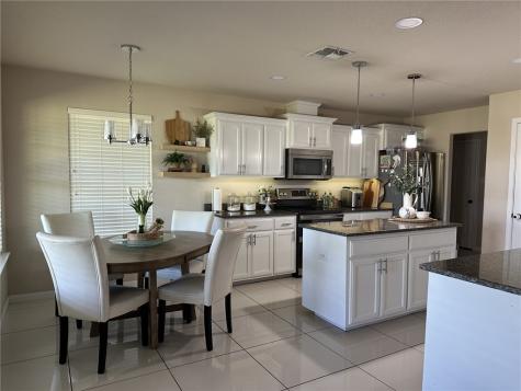 527 Coyote Ranch (pvt) Rd, Alice TX 78332