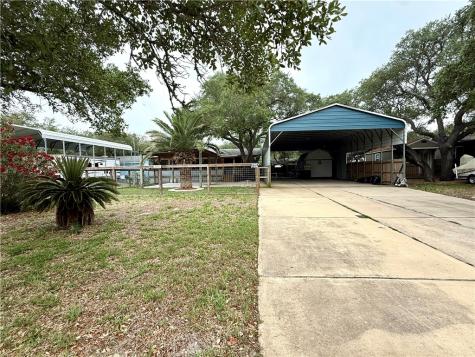 216 S Lake Drive Rockport TX 78382