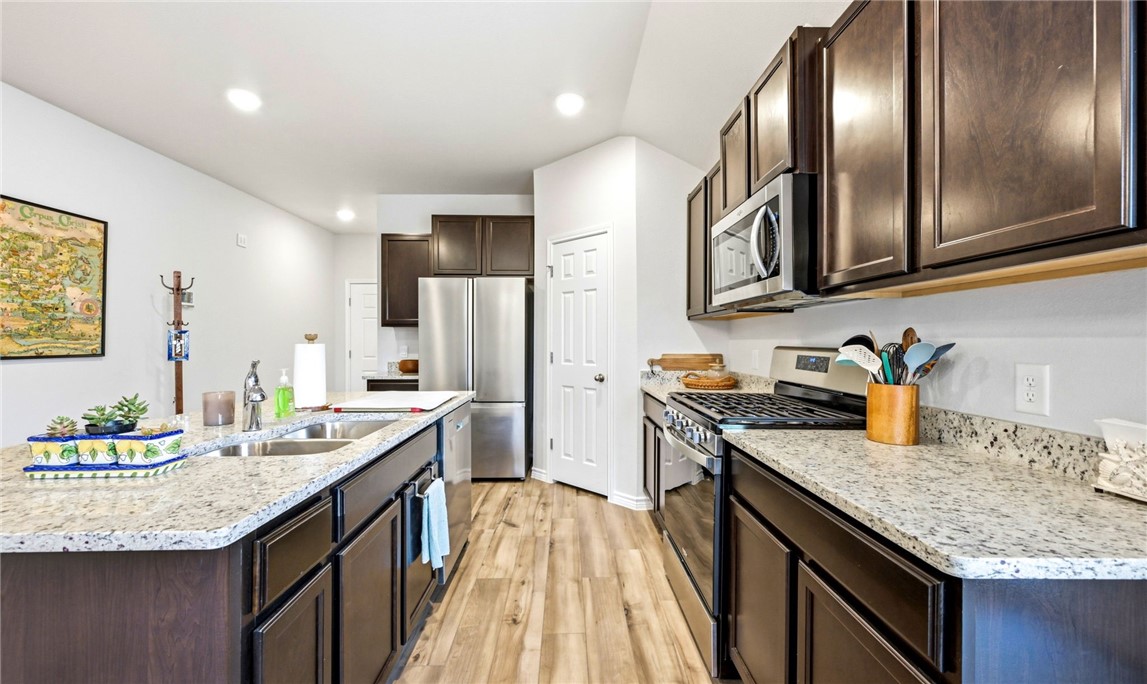1602 Comfy Way Corpus Christi TX 78418