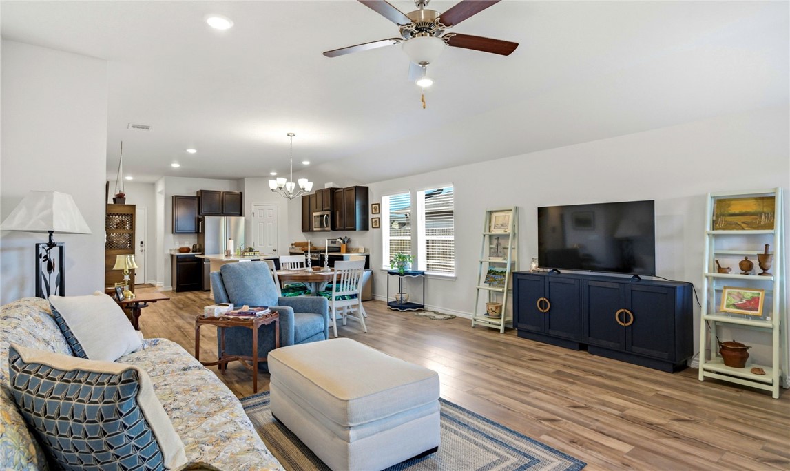 1602 Comfy Way Corpus Christi TX 78418
