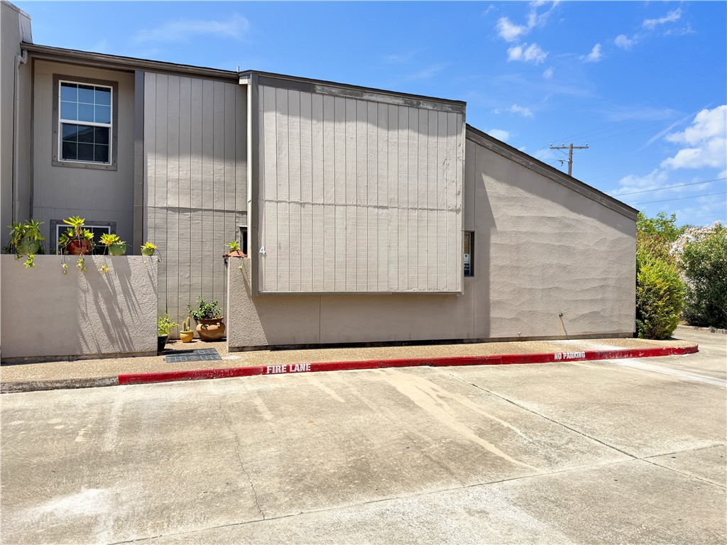 4421 Gaines Street 4 Corpus Christi TX 78412
