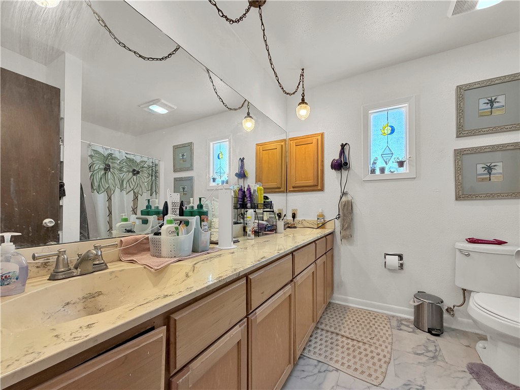 4421 Gaines Street 4 Corpus Christi TX 78412
