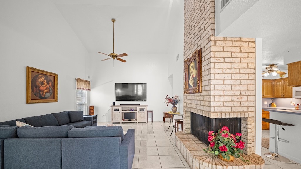 3734 Locke Corpus Christi TX 78415