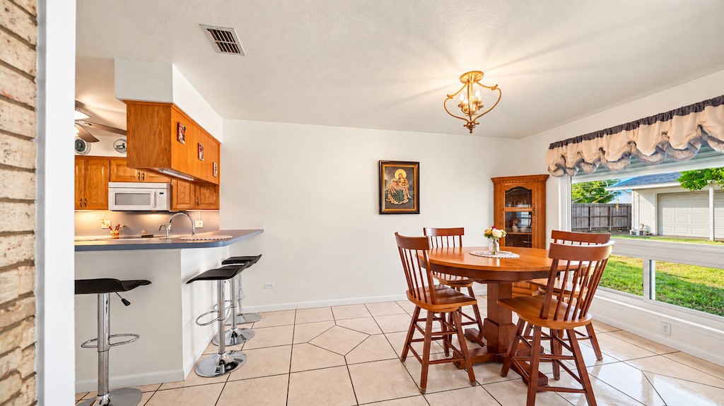 3734 Locke Corpus Christi TX 78415