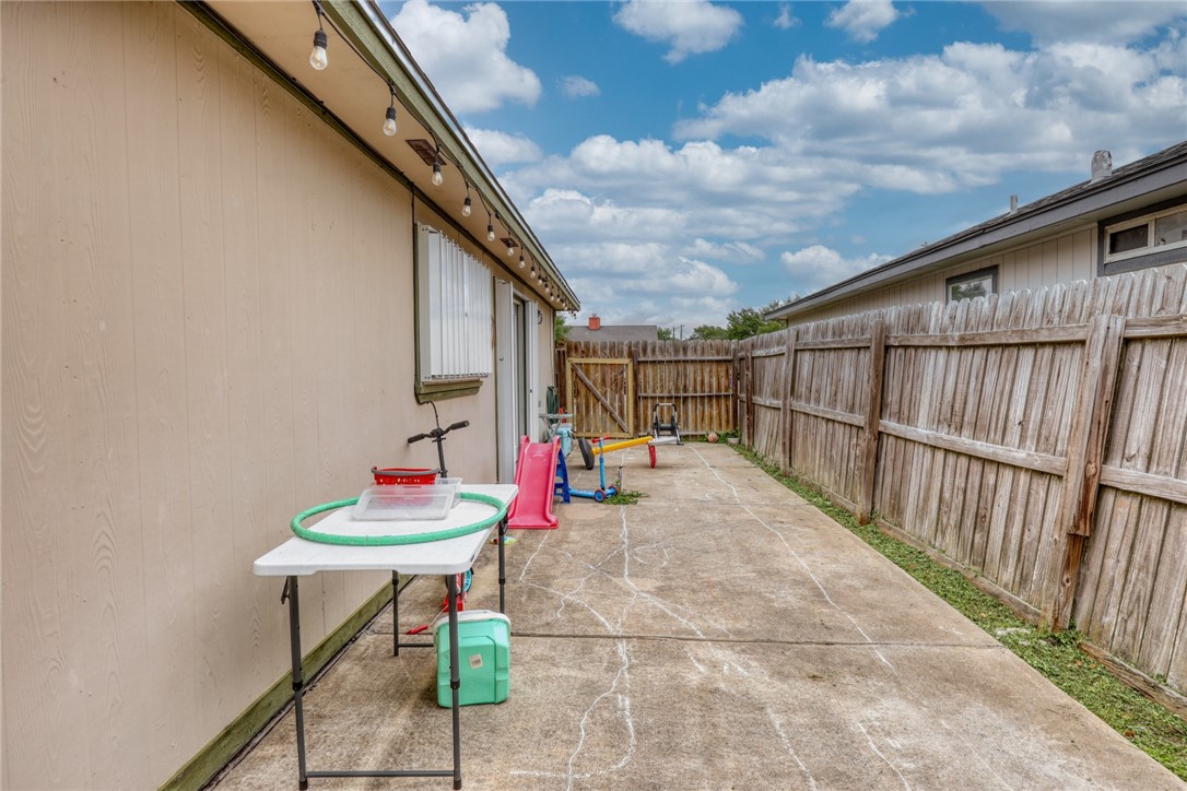 13205 Oglethorpe Drive Corpus Christi TX 78410