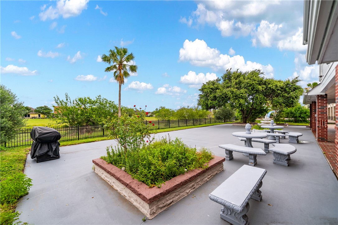 5910 Oso Parkway Corpus Christi TX 78414
