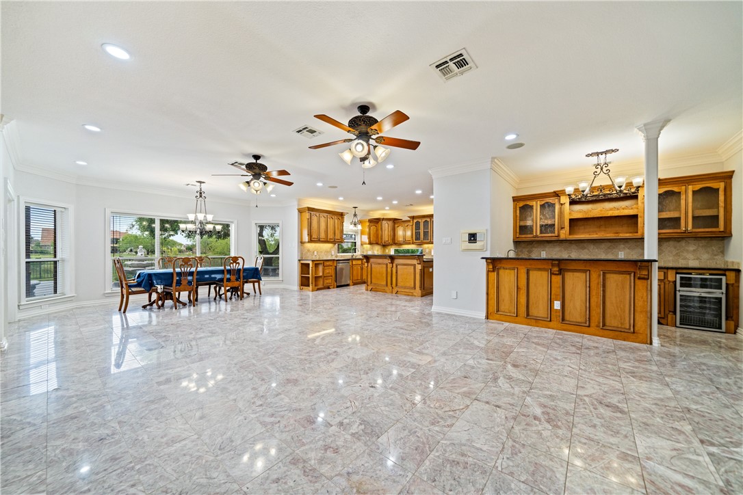 5910 Oso Parkway Corpus Christi TX 78414
