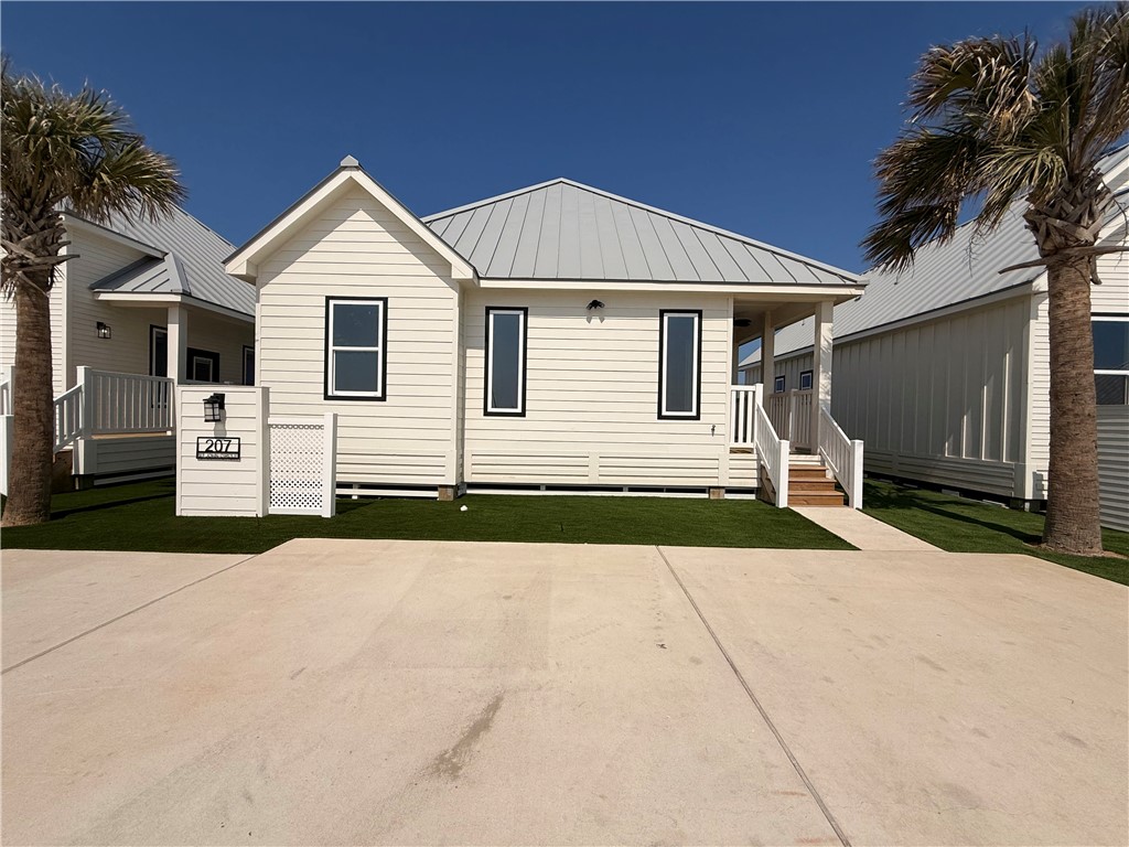 207 St. John Circle Port Aransas TX 78373