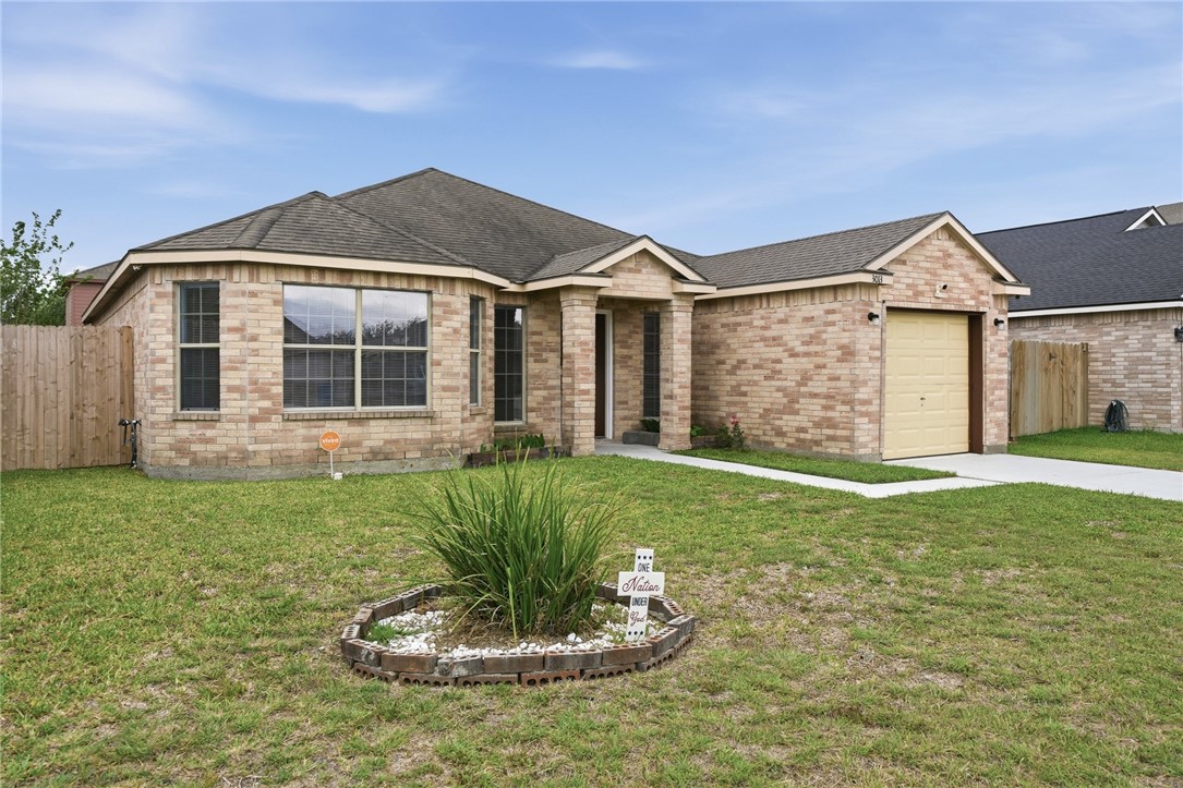 3013 Santa Sofia Street Corpus Christi TX 78415