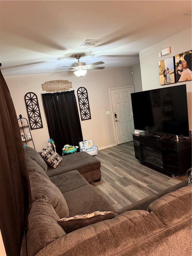 1430 Shely Street Corpus Christi TX 78404