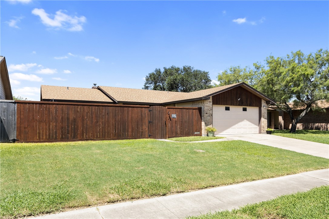 1114 Harbor Lights Drive Corpus Christi TX 78412
