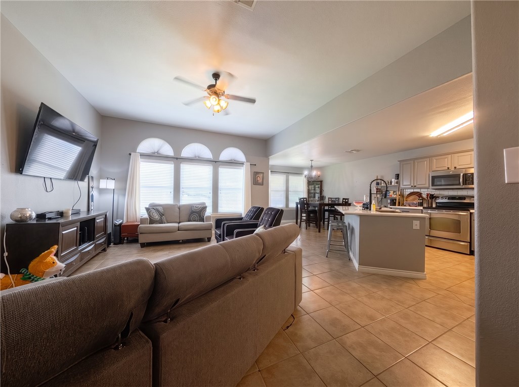 3805 Los Arroyos Drive Corpus Christi TX 78414