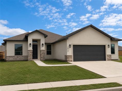 1414 Chloe Cay Street Corpus Christi TX 78415
