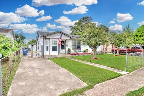 1918 Yale Street Corpus Christi TX 78416