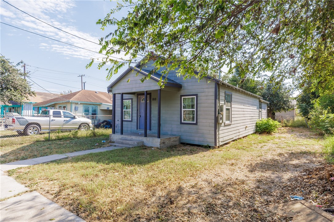 810 11th Street Corpus Christi TX 78404