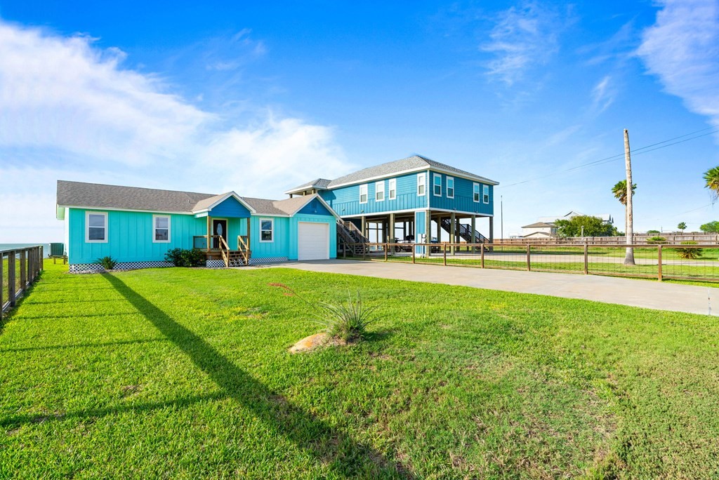 122 Dead Ends Drive Rockport TX 78382