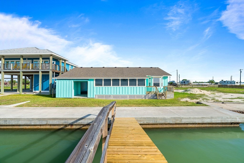 122 Dead Ends Drive Rockport TX 78382