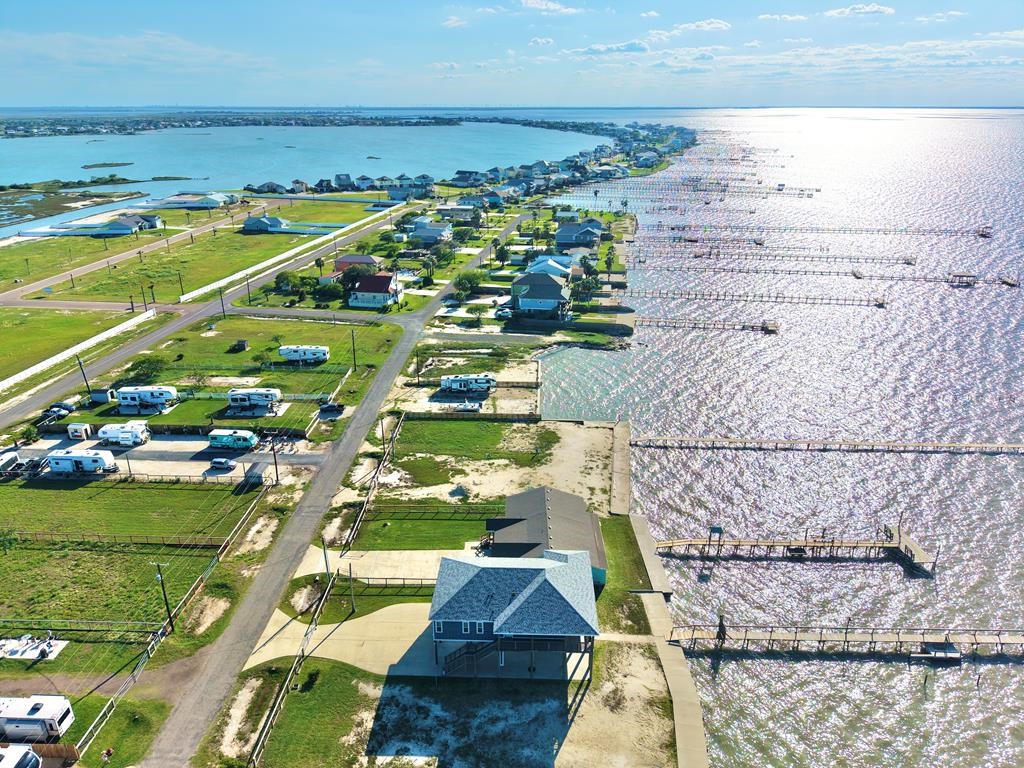 122 Dead Ends Drive Rockport TX 78382