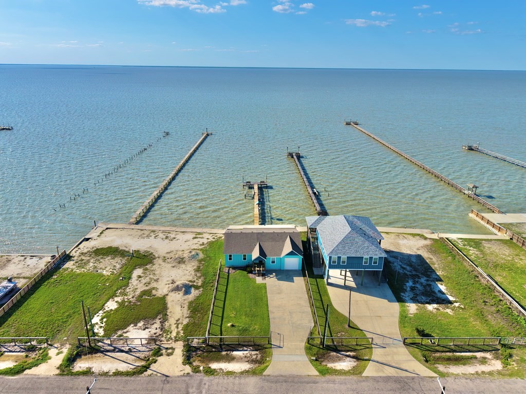 122 Dead Ends Drive Rockport TX 78382