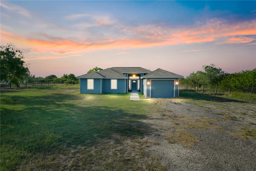 1162 County Road 3081 Orange Grove TX 78372