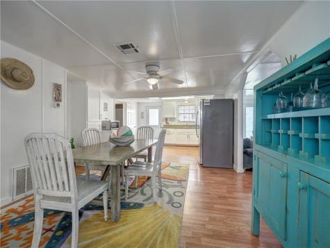 419 E Cotter Avenue Port Aransas TX 78373