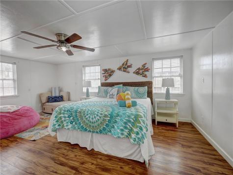 419 E Cotter Avenue Port Aransas TX 78373