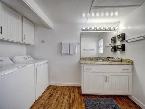 419 E Cotter Avenue Port Aransas TX 78373