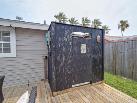 419 E Cotter Avenue Port Aransas TX 78373