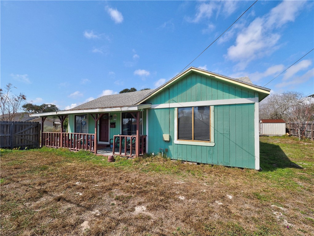 330 S Saunders Street Aransas Pass TX 78336