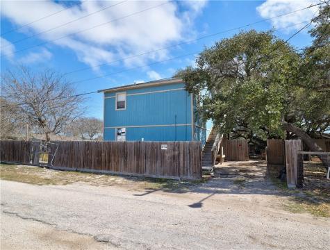 330 S Saunders Street Aransas Pass TX 78336