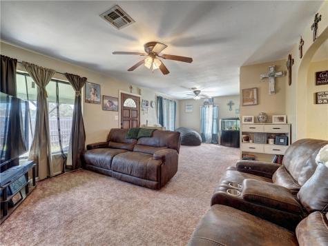 330 S Saunders Street Aransas Pass TX 78336