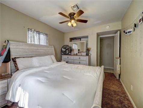 330 S Saunders Street Aransas Pass TX 78336