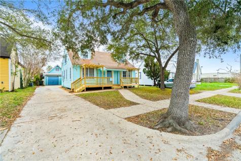 425 Palmero Street Corpus Christi TX 78404