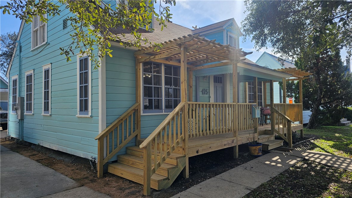 425 Palmero Street Corpus Christi TX 78404